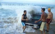 Funny Fails At The Beach 13 Hd Wallpaper