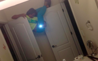 Funny Bathroom Selfies 16 Desktop Wallpaper